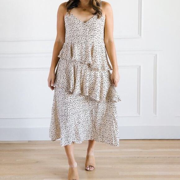 NEW Mystree Cream Off White Dot Sleeveless Print Tiered Midi Dress Size Medium - Picture 1 of 8